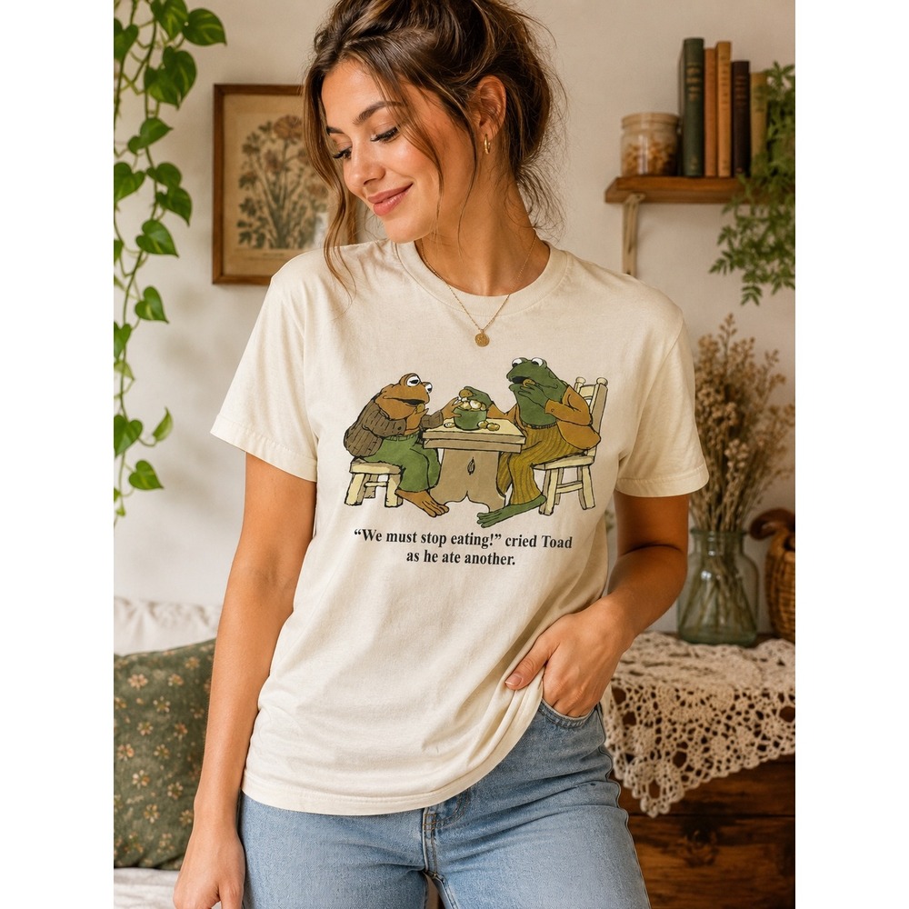 Wind in the Willows Frog & Toad Literary Graphic Tee Cottagecore Bookish Medium